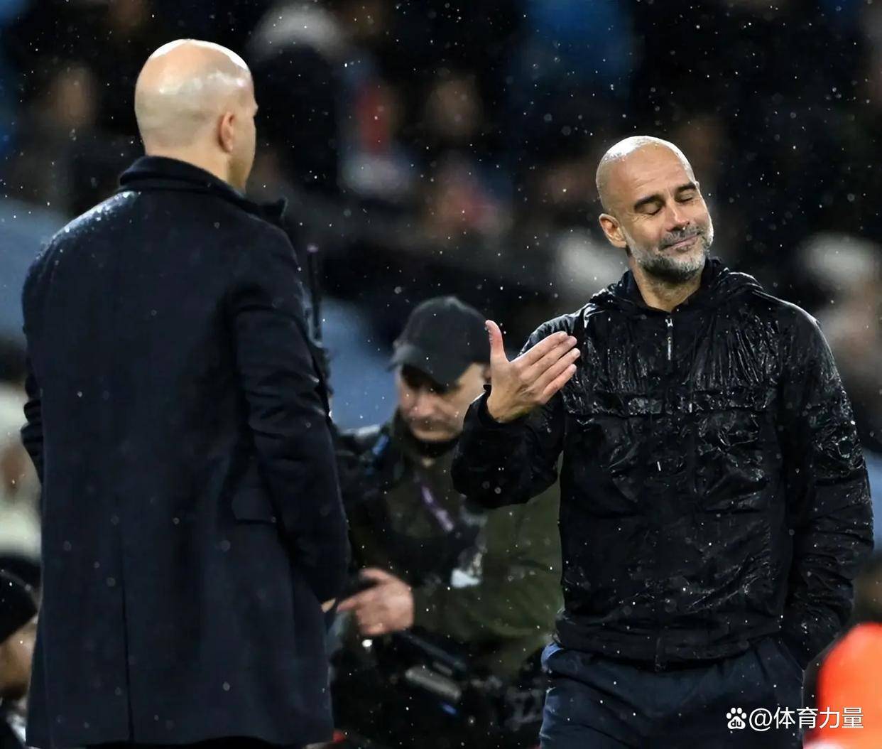 里程碑夜曼城手感冰凉，欧超杯今夜刷纪录，信心回归，阵容厚度经受考验的简单介绍